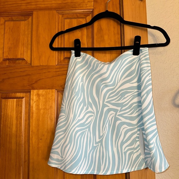 Princess Polly JULIA MINI SKIRT BLUE / WHITE - Picture 5 of 9